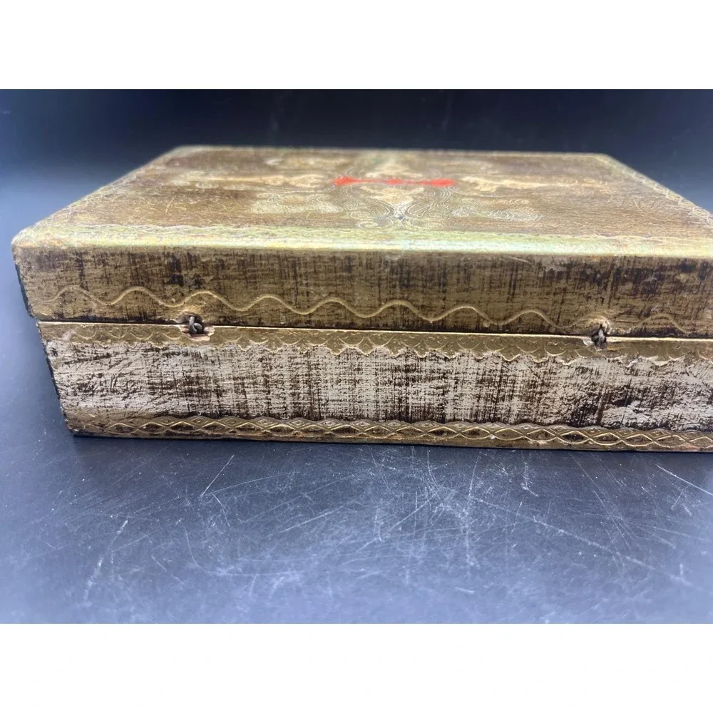 Vintage Hinged‎ Trinket Box Gilt Painted Italian Florentine Jewelry Keepsake Box